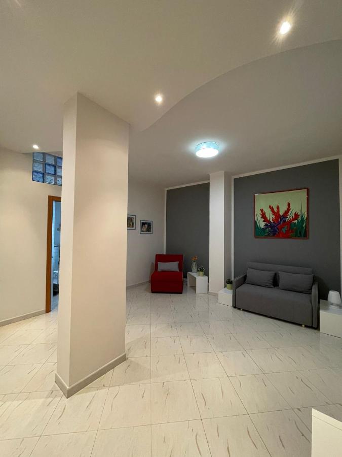 Comfort Apartment And Terrace Nel Cuore Di Μπάρι Εξωτερικό φωτογραφία